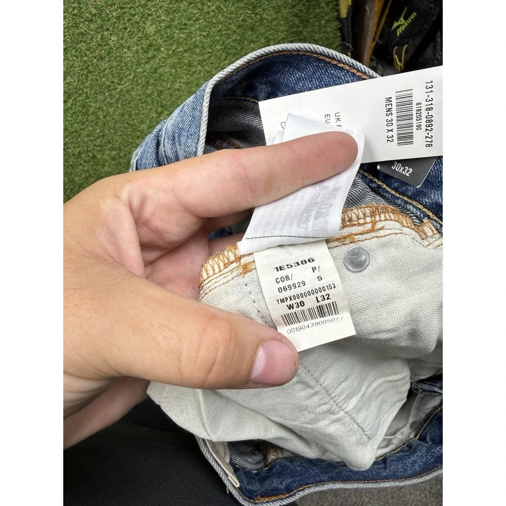 Abercrombie & Fitch Jeans Mens 30x32 The A&F Skinny Fit Medium Wash Denim NWT